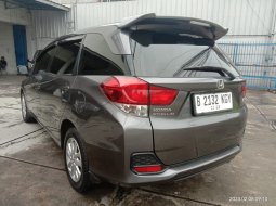 Honda Mobilio E CVT 1.5 AT 2015 Good Condition 10
