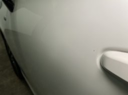  2021 Toyota SIENTA V 1.5 5