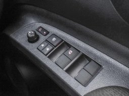  2021 Toyota SIENTA V 1.5 9