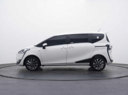  2021 Toyota SIENTA V 1.5 23