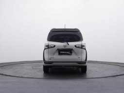  2021 Toyota SIENTA V 1.5 25