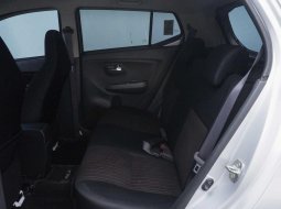 Daihatsu Ayla 1.2L R AT 2018 7
