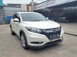 Honda HR-V E CVT 1.5 AT 2018 Good Condition 10