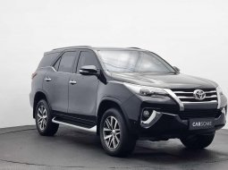 Toyota Fortuner 2.4 VRZ AT 2016 Hitam GARANSI 1 TAHUN UNTUK MESIN TRANSMISI DAN AC 1
