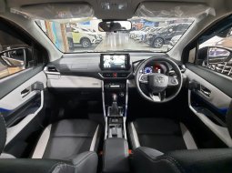 Toyota Veloz 1.5 A/T Q TSS KM 14RB mobil bekas rasa baru 7