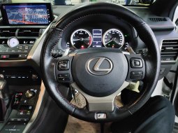 Lexus NX2018 Series 300 F-Sport  km 19.000 pajak panjang siap pakai full orijinal 10