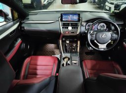 Lexus NX2018 Series 300 F-Sport  km 19.000 pajak panjang siap pakai full orijinal 15