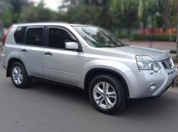 Dijual NISSAN XTRAIL ST 2.0 cvt MATIC 2013 3