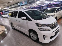 Toyota Vellfire 2012 ZG premium sound  2.4 a/t  istimewa km 60rb antik siap pakai mudik lebaran 3