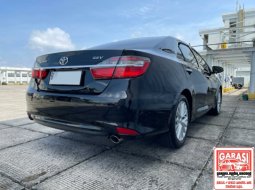 Toyota Camry V 2017 5