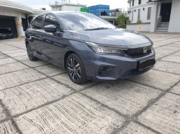 Honda City Hatchback New  City RS Hatchback CVT 2022 Abu-abu 3