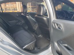 Honda city e at 2018 silver 9