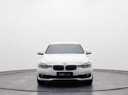  2018 BMW 3 20I (CKD) 2.0 21