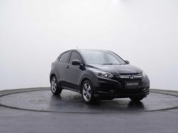  2017 Honda HR-V S 1.5 1