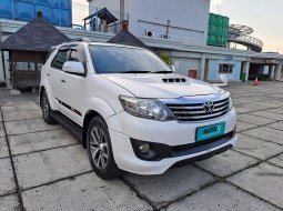 Toyota Fortuner 2.5 G VNT TRD Matic 2012 Diesel 3