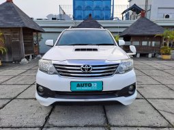 Toyota Fortuner 2.5 G VNT TRD Matic 2012 Diesel 5