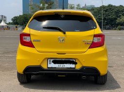 HONDA BRIO SATYA E AT 2023 KUNING 6