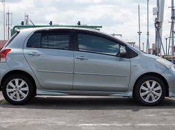 Toyota Yaris S 2010 Silver 4