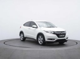 Honda HR-V 1.5L E CVT 2015 SUV 
DP 10 PERSEN/CICILAN 4 JUTAAN
