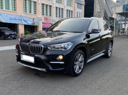 BMW X1 sDrive18i xLine 2017 Hitam 3