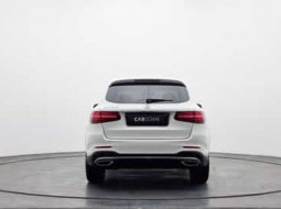 Mercedes-Benz GLC 200 2018 Putih MOBIL BEKAS BERKUALITAS BERGARANSI 1 TAHUN DP 70 JUTAAN 3