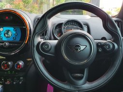 Mini Cooper 2.0 S Countryman JCW Package AT 2019 Putih 18