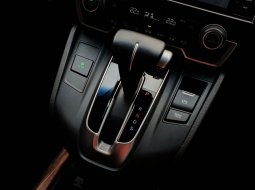 SIAP PAKAI Honda CRV 1.5L Turbo Cvt AT 2019 Putih 11