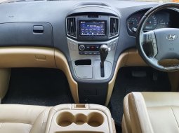 Hyundai H-1 Royale 2018 Coklat bensin cash kredit proses bisa dibantu 9