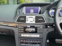 (Low Miles ) Mercedes Benz E250 Cabrio AMG Line (A207) CBU AT 2013 Putih 17