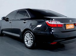 Toyota Camry 2.5 V 2018 4