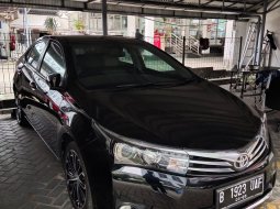 Toyota Corolla Altis 1.8 Automatic 2016
