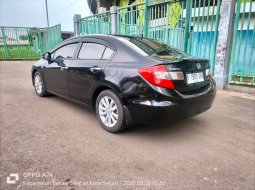 Honda Civic 1.8 Automatic 2013 5