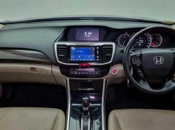 Jual mobil Honda Accord 2018 3
