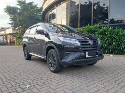 Daihatsu Terios X M/T Manual 2022 Hitam Istimewa Terawat 1