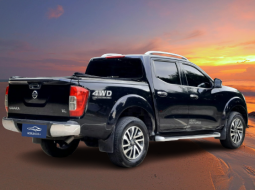 Nissan Navara 2.5 NP300 VL Pick-up AT 2018 HITAM Dp 61,9 Jt No Pol Genap