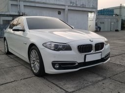 BMW 528i 2014 1