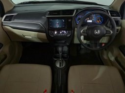 Honda Mobilio E AT 2017 Abu-abu 9