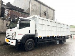 Isuzu Giga engkel 4x2 FTR90S bak besi sentral 2012 FTR 90 S 1