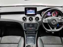 Mercedes-Benz CLA 200 AMG Line 2016 8