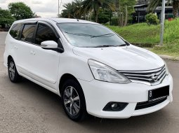 Nissan Grand Livina XV 1.5 AT 2017 dp11