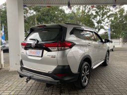 Daihatsu Terios R A/T Deluxe 2018 4