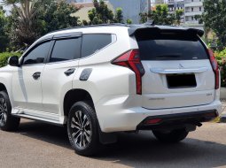 Mitsubishi Pajero Sport Dakar 4x2 AT 2021 Putih km18rban diesel sunroof pajak panjang cash kredit bs 12