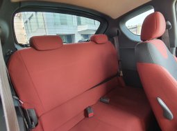 Subaru R1 2007 coupe abu km 50 rban antik 8