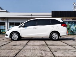 Honda Mobilio E CVT 2014 Putih Matic 13