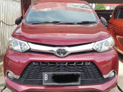 Toyota Grand Avanza Veloz 1.5 A/T ( Matic ) 2015 Merah Mulus Siap Pakai 1