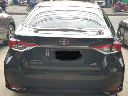 Toyota Altis V A/T ( Matic ) 2020 Hitam Mulus Siap Pakai Good Condition 3