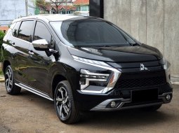 Mitsubishi Xpander Ultimate A/T 2022 hitam facelift km10rb dp35jt cash kredit proses bisa dibantu 1