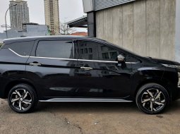 Mitsubishi Xpander Ultimate A/T 2022 hitam facelift km10rb dp35jt cash kredit proses bisa dibantu 3