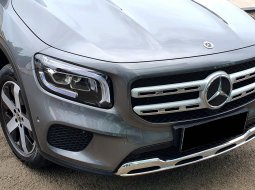 SIAP PAKAI!Mercedes-Benz GLB 200 Progressive Line 2021 AT Grey Metalic 3