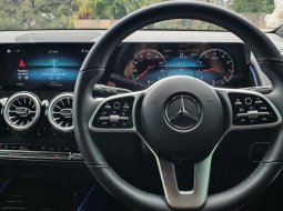 SIAP PAKAI!Mercedes-Benz GLB 200 Progressive Line 2021 AT Grey Metalic 15